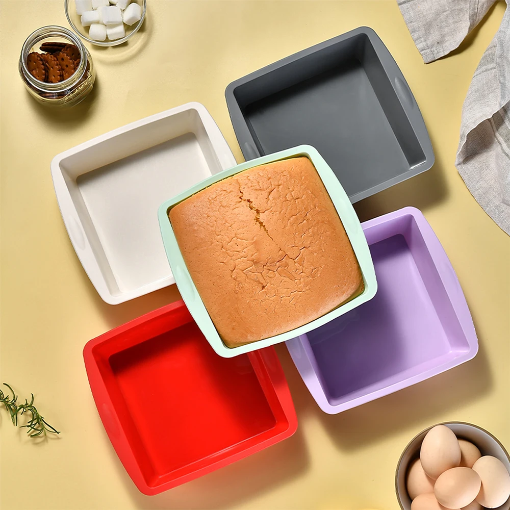 Kitchen Gadgets Oxo - قالب سيليكون مربع الشكل سهل التحرير
